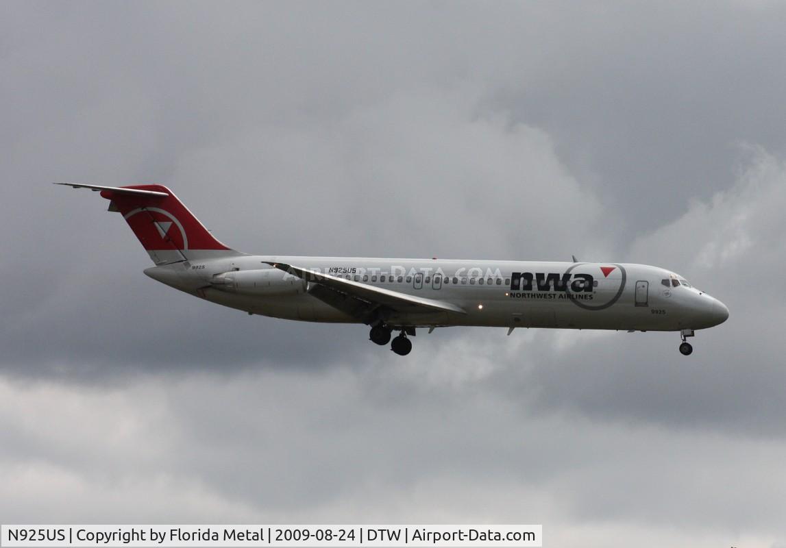 N925US, 1970 Douglas DC-9-32 C/N 47472, Northwest DC-9-32