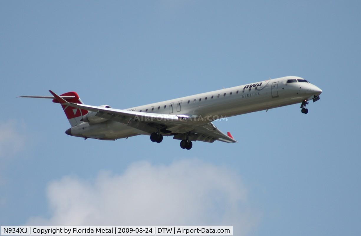 N934XJ, 2008 Bombardier CRJ-900ER (CL-600-2D24) C/N 15198, Mesaba CRJ-900