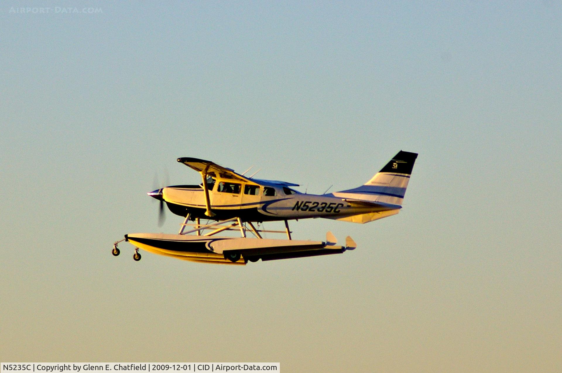 N5235C, 2009 Cessna 206H Stationair C/N 20608319, Departing Runway 13