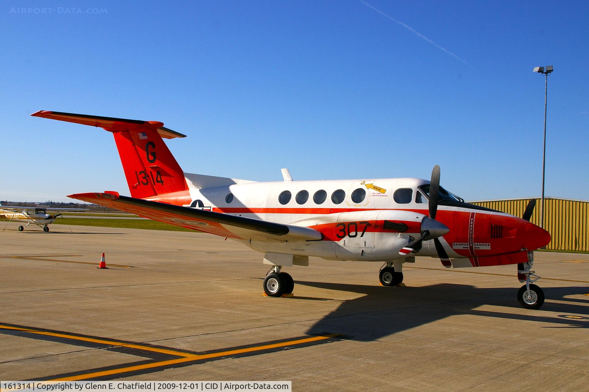 161314, Beech TC-12B Huron C/N BJ-31, Sitting on the PS Air ramp