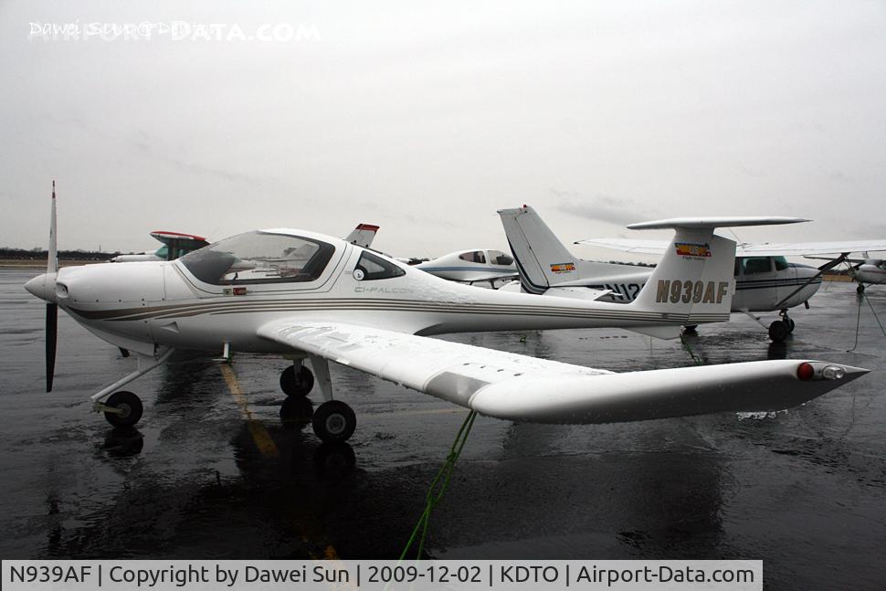 N939AF, 2003 Diamond DA-20C-1 Eclipse C/N C0208, denton