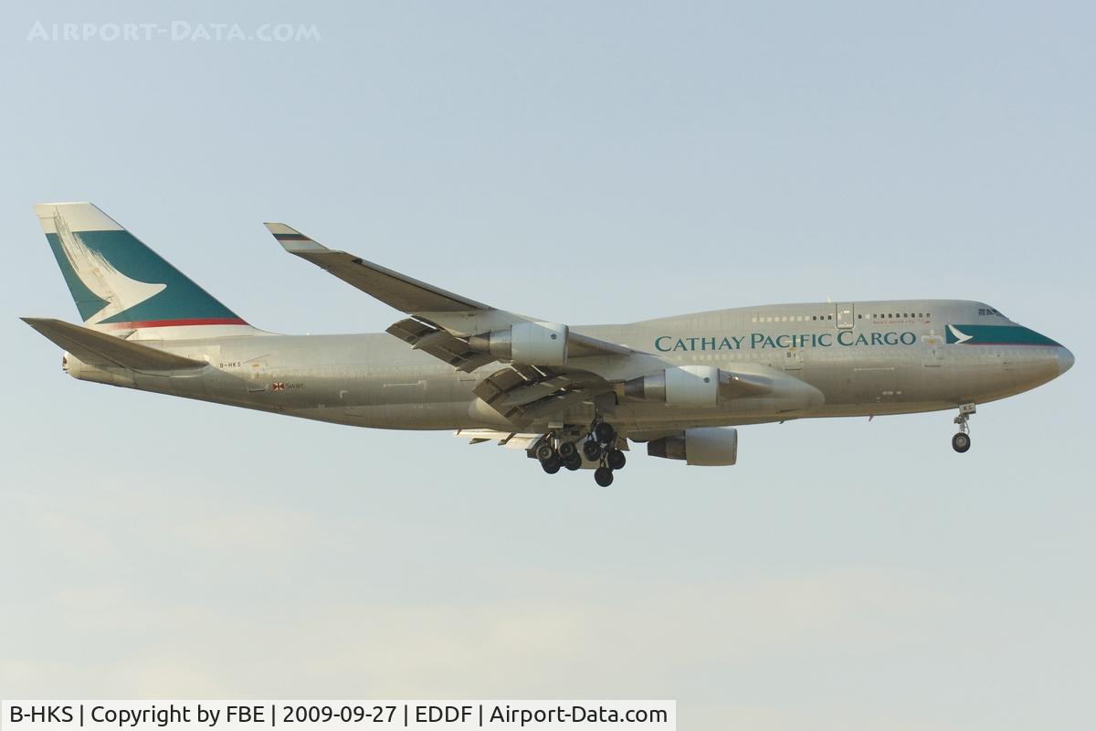 B-HKS, 1994 Boeing 747-412/BCF C/N 27070, short final RW07R