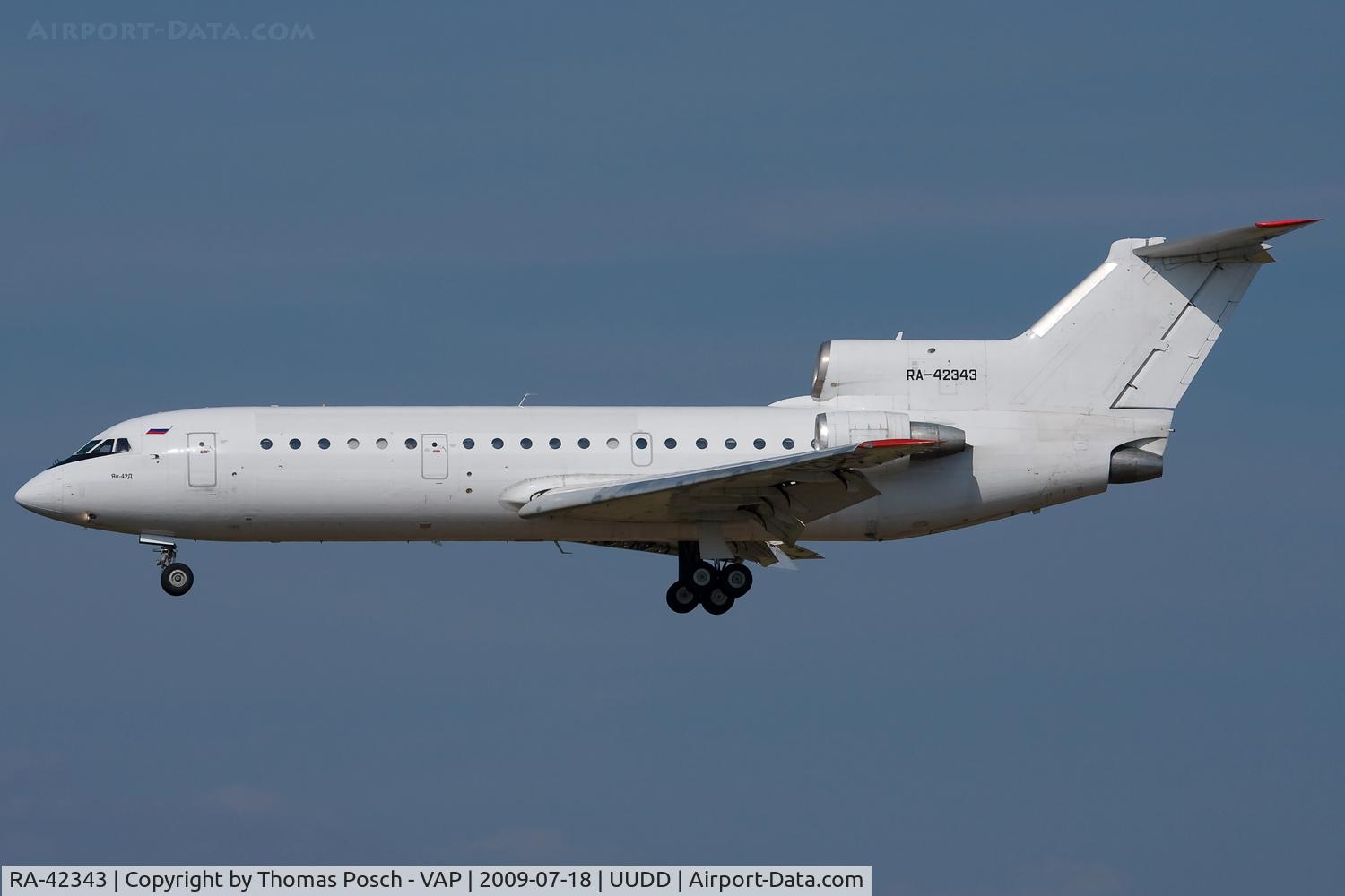 RA-42343, 1987 Yakovlev Yak-42 C/N 4520421708285, Elbrus Avia
