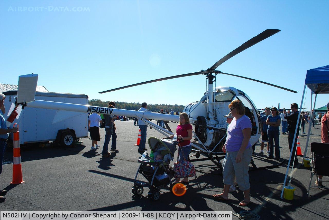 N502HV, 2000 Schweizer 269C-1 C/N 0117, Schweizer