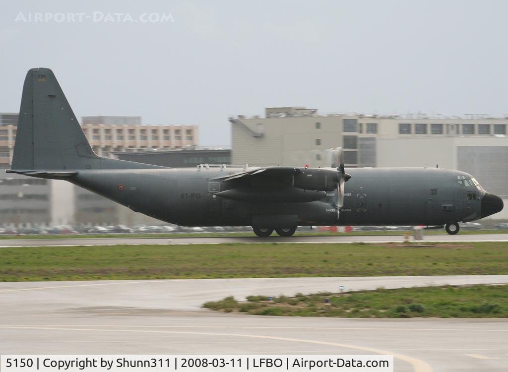 5150, 1988 Lockheed C-130H-30 Hercules C/N 382-5150, On take off rwy 32R