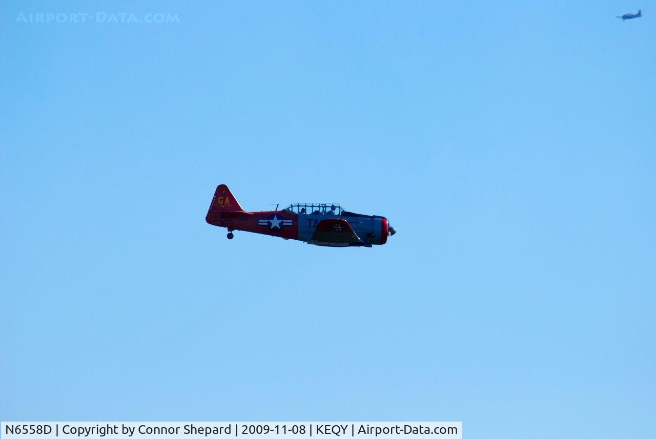 N6558D, 1943 Noorduyn AT-16 Harvard II C/N 66-2611, AT-6