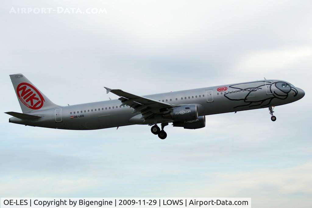 OE-LES, 2008 Airbus A321-211 C/N 3504, Niki
