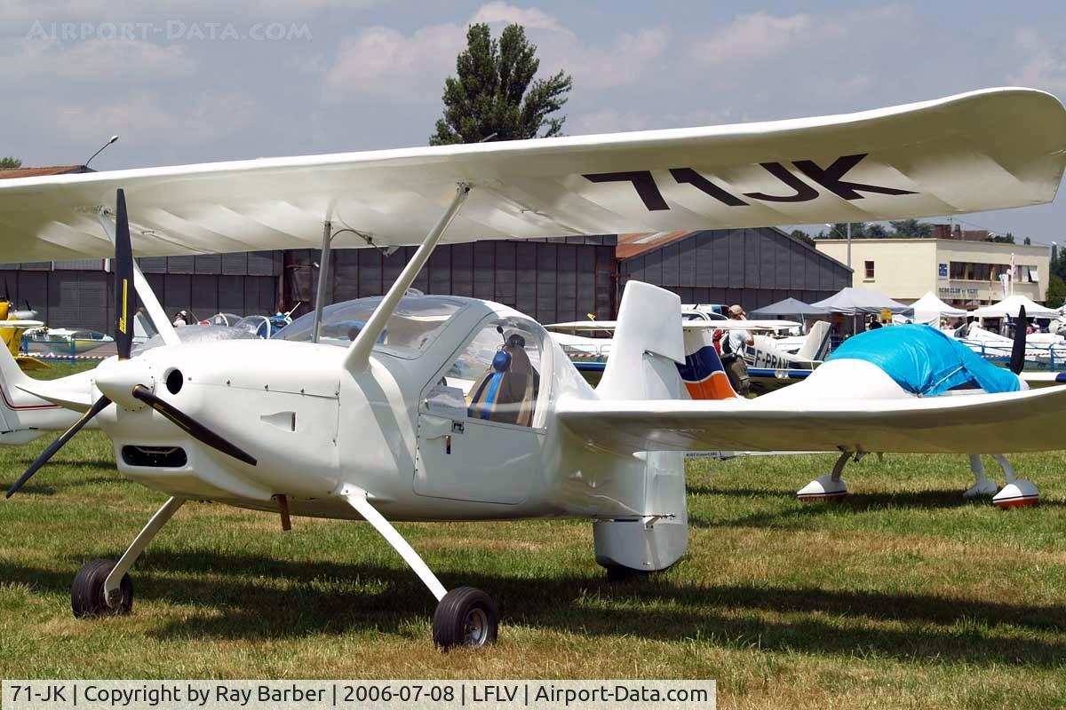 71-JK, Croses LC-6 Criquet C/N Not found 71-JK, Seen at Vichy France 2006