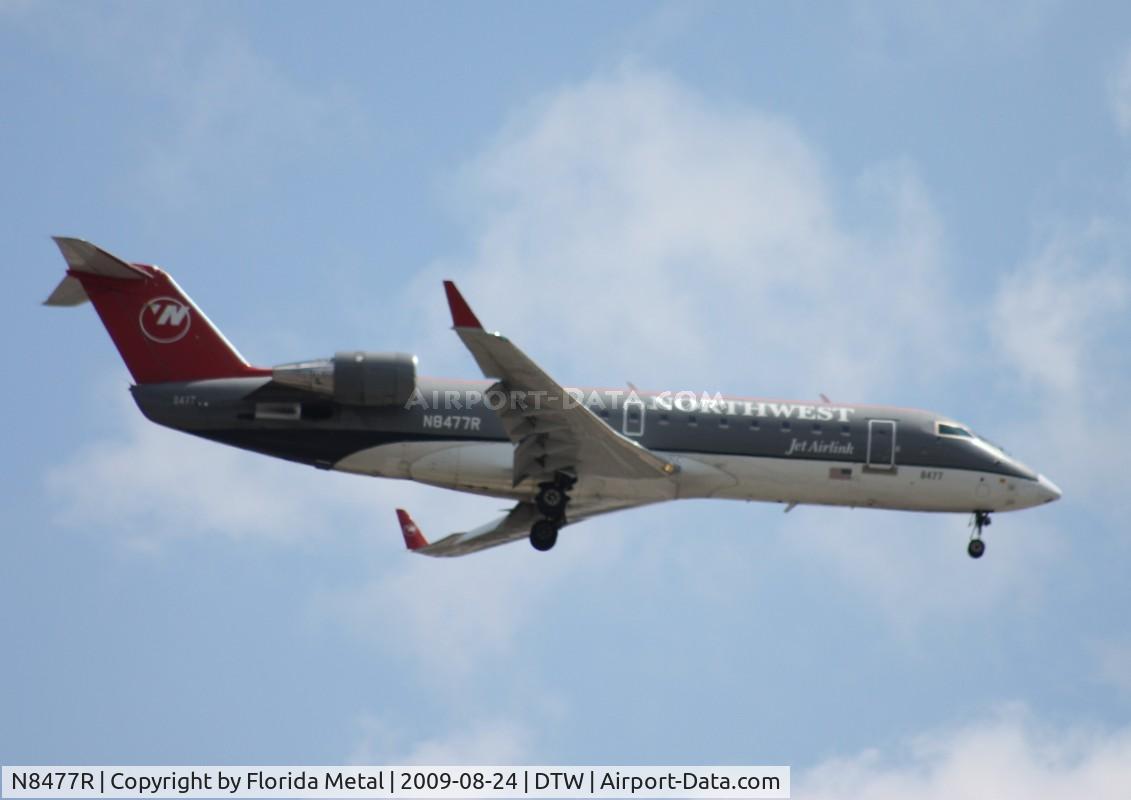 N8477R, 2001 Bombardier CRJ-200LR (CL-600-2B19) C/N 7477, Northwest Airlink CRJ-200
