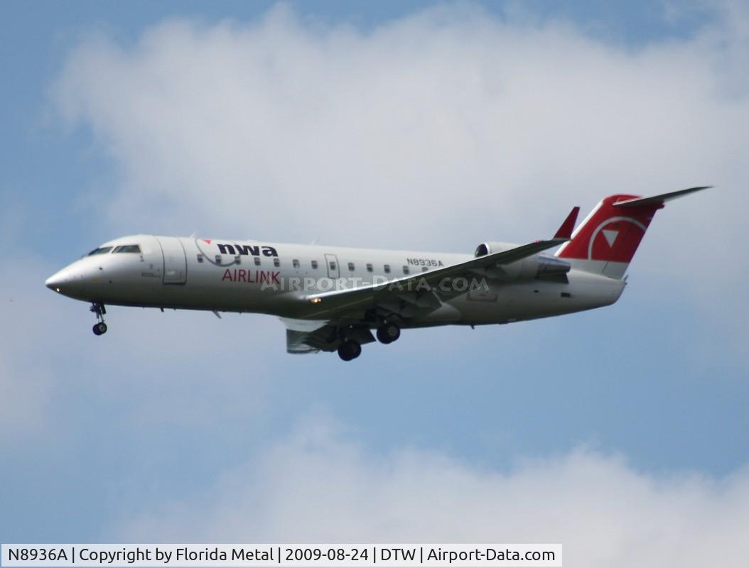 N8936A, 2004 Bombardier CRJ-200 (CL-600-2B19) C/N 7936, Northwest Airlink CRJ-200