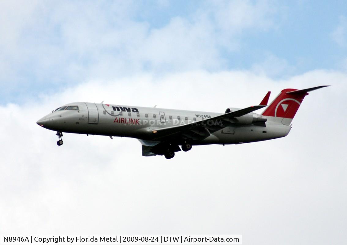 N8946A, 2004 Bombardier CRJ-200 (CL-600-2B19) C/N 7946, Northwest Airlink CRJ-200