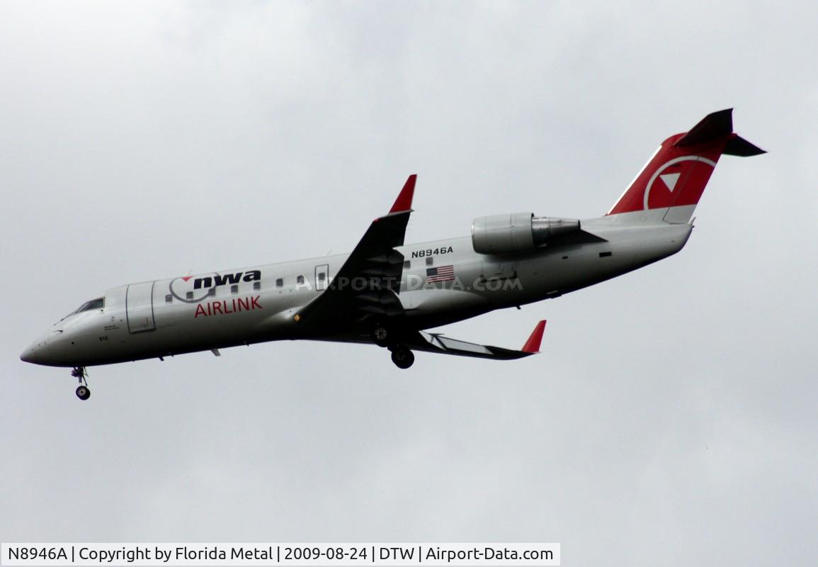 N8946A, 2004 Bombardier CRJ-200 (CL-600-2B19) C/N 7946, Northwest Airlink CRJ-200