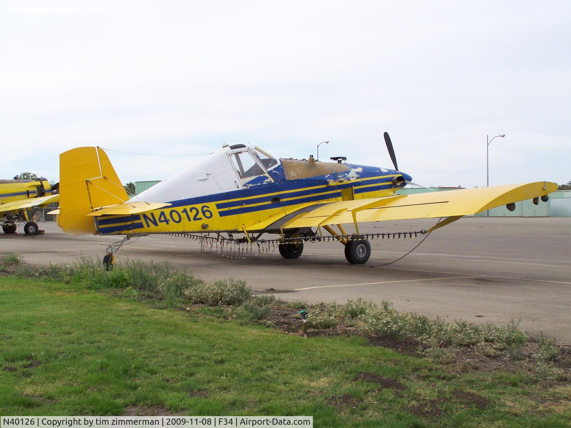 N40126, 1979 Ayres S2R-T34 Thrush C/N 6048, West Valley Aviation N40126 rigged as sprayer