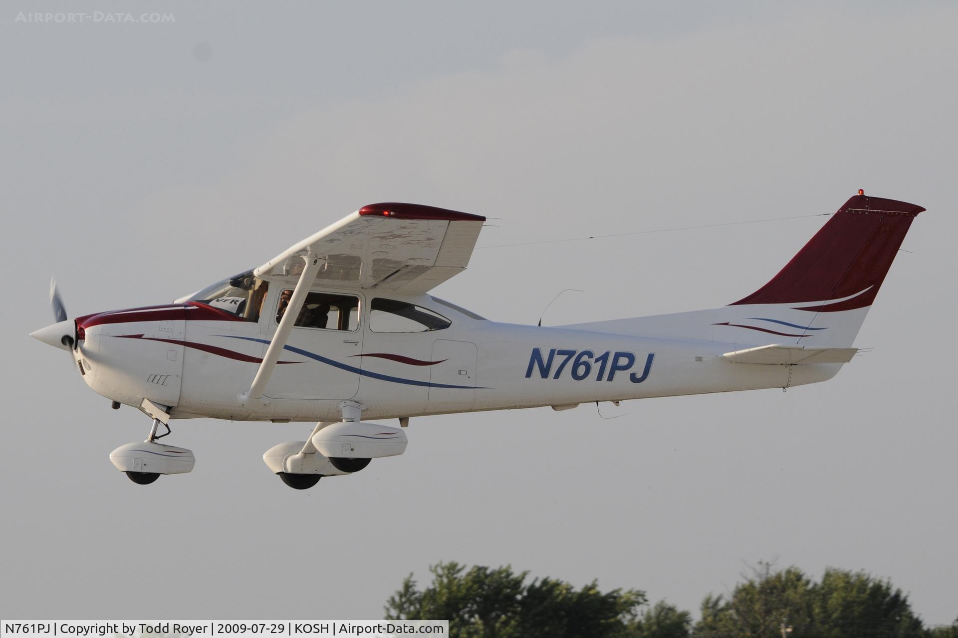 N761PJ, 1976 Cessna 182P Skylane C/N 18264787, EAA AIRVENTURE 2009