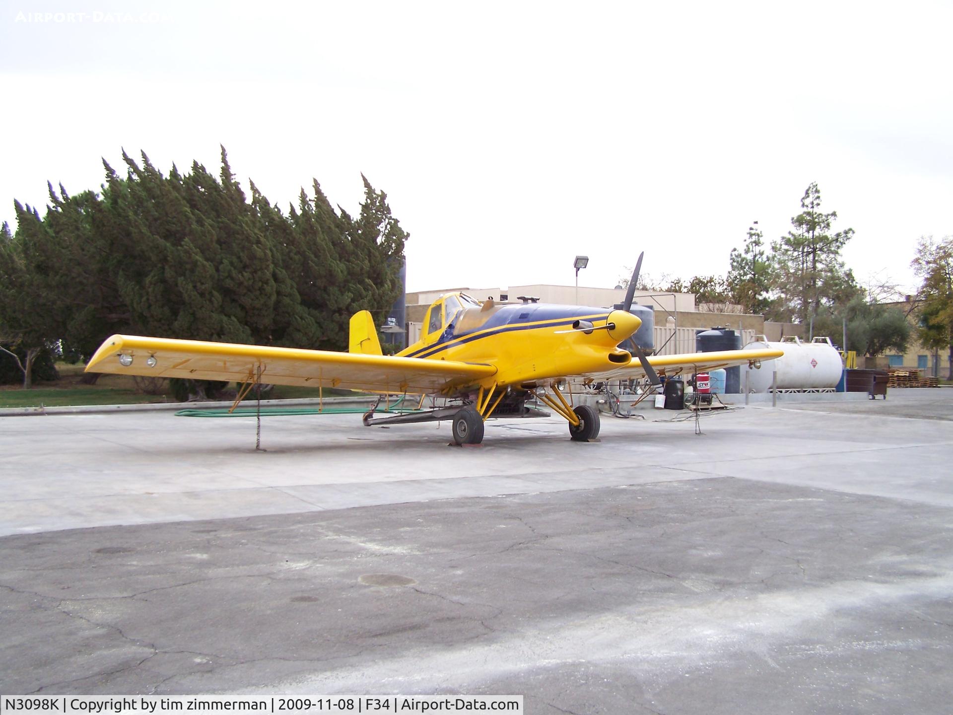 N3098K, 1989 Ayres S2R-T34 Thrush C/N T34-140, West Valley Aviation N3098K Rigged For dry work