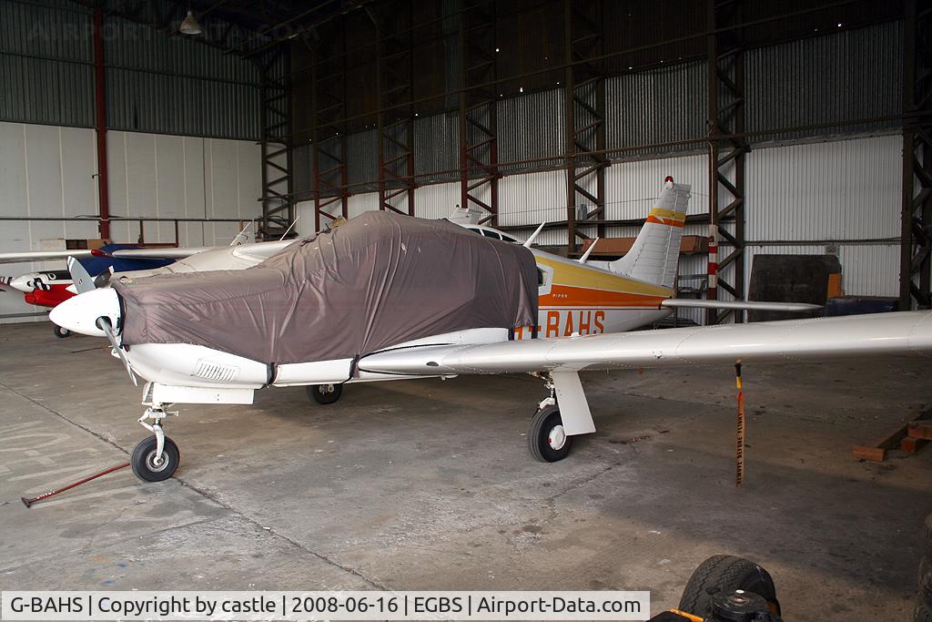 G-BAHS, 1972 Piper PA-28R-200-2 Cherokee Arrow II C/N 28R-7335017, seen @ Shobdon