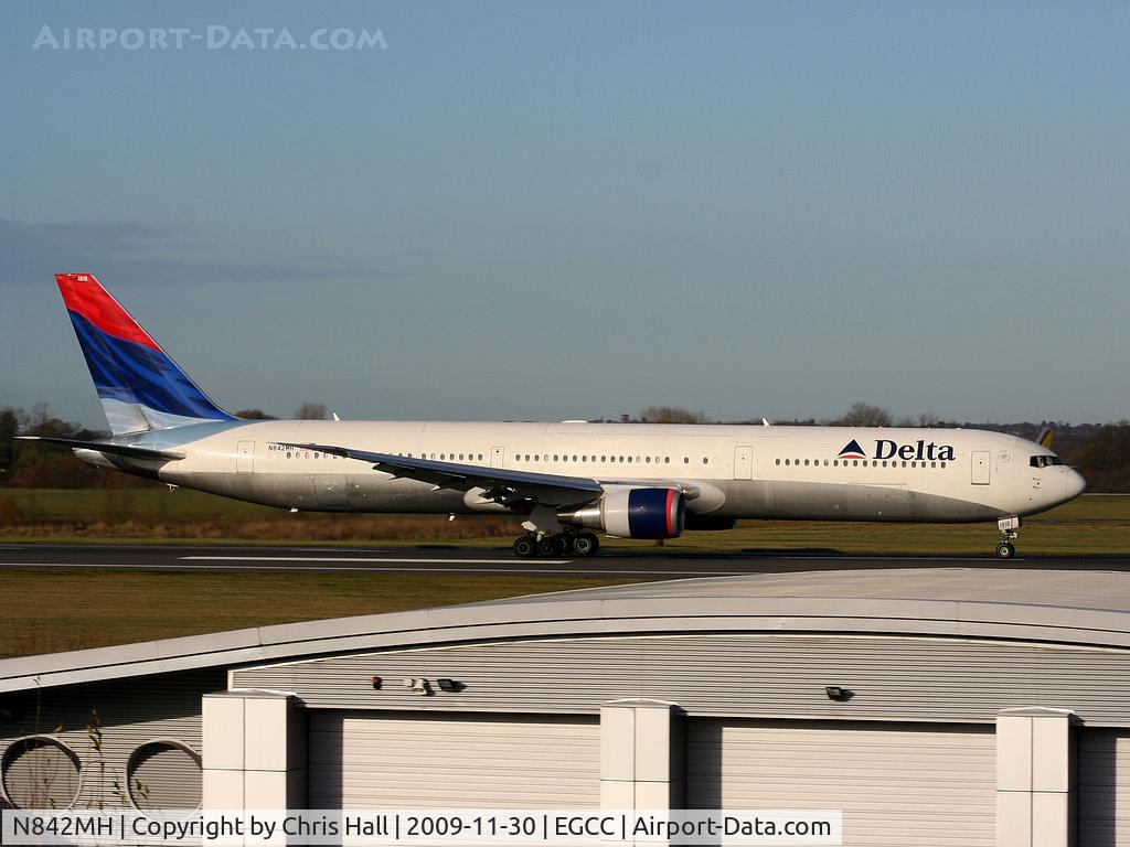 N842MH, 2001 Boeing 767-432/ER C/N 29715, Delta Airlines