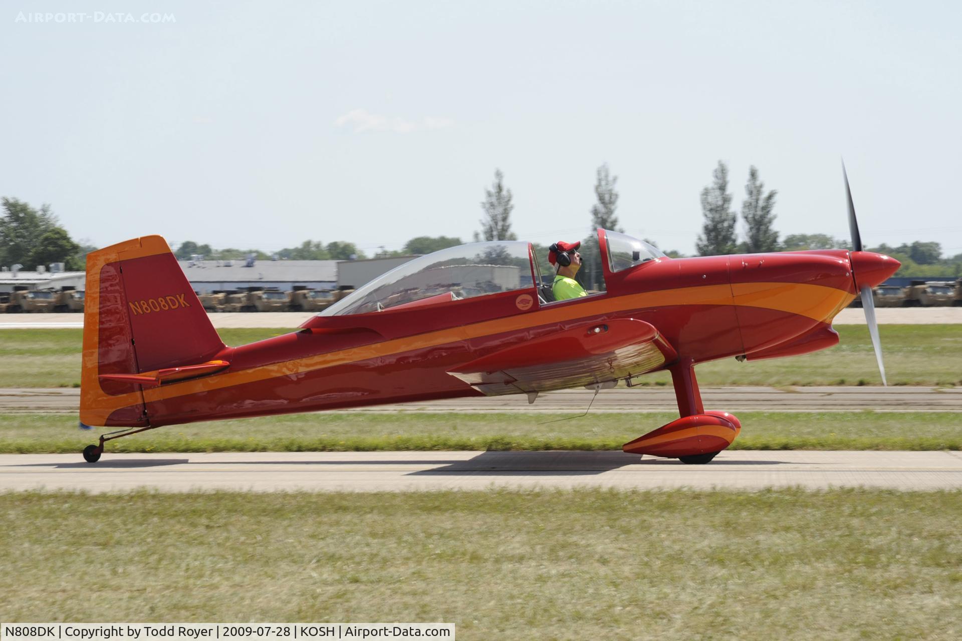 N808DK, Vans RV-8 C/N 81052, EAA AIRVENTURE 2009