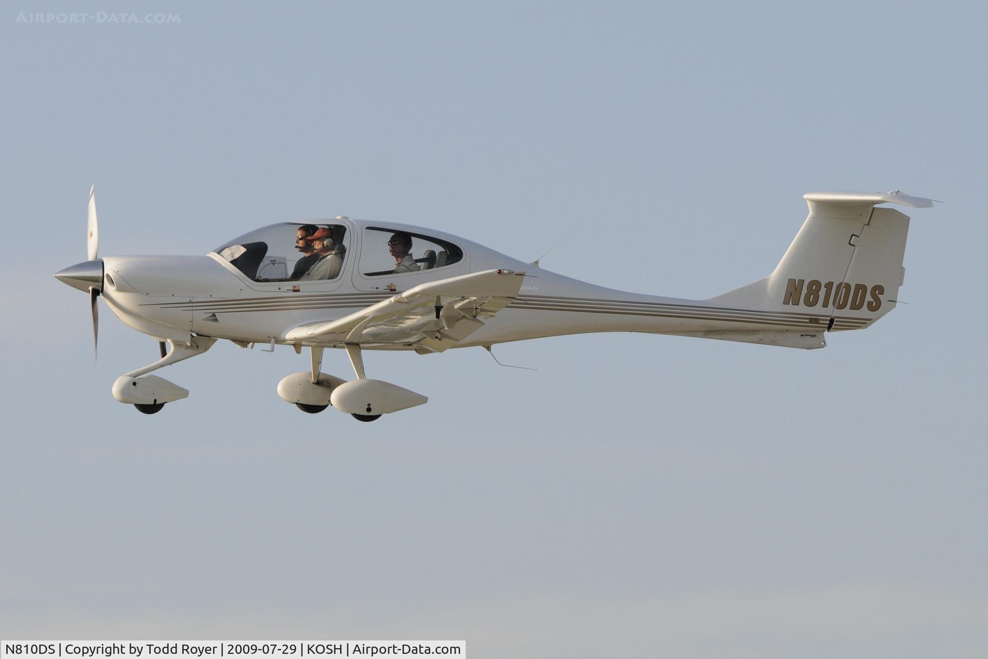 N810DS, 2005 Diamond DA-40 Diamond Star C/N 40.510, EAA AIRVENTURE 2009