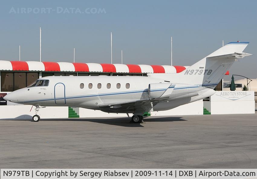 N979TB, 2008 Hawker Beechcraft Hawker 900XP C/N HA-0075, Dubai 2009 airshow.