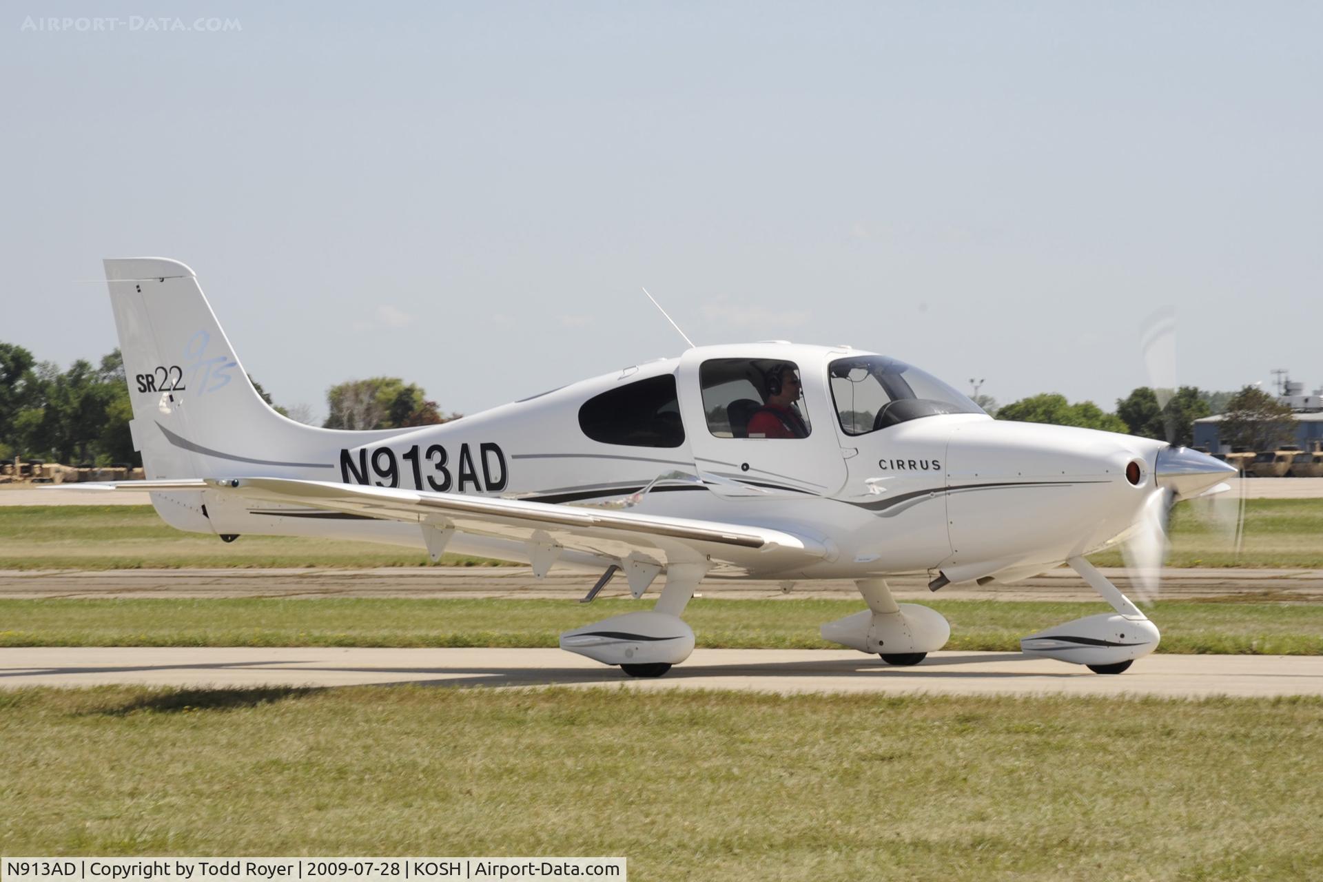 N913AD, 2005 Cirrus SR22 GTS C/N 1520, EAA AIRVENTURE 2009