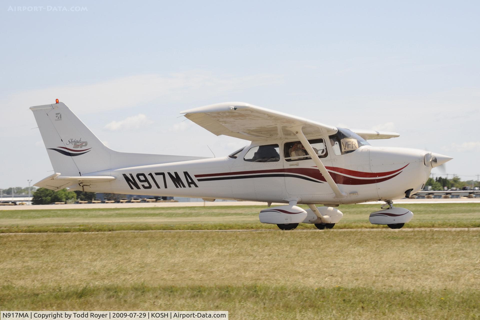 N917MA, 1999 Cessna 172S C/N 172S8270, EAA AIRVENTURE 2009