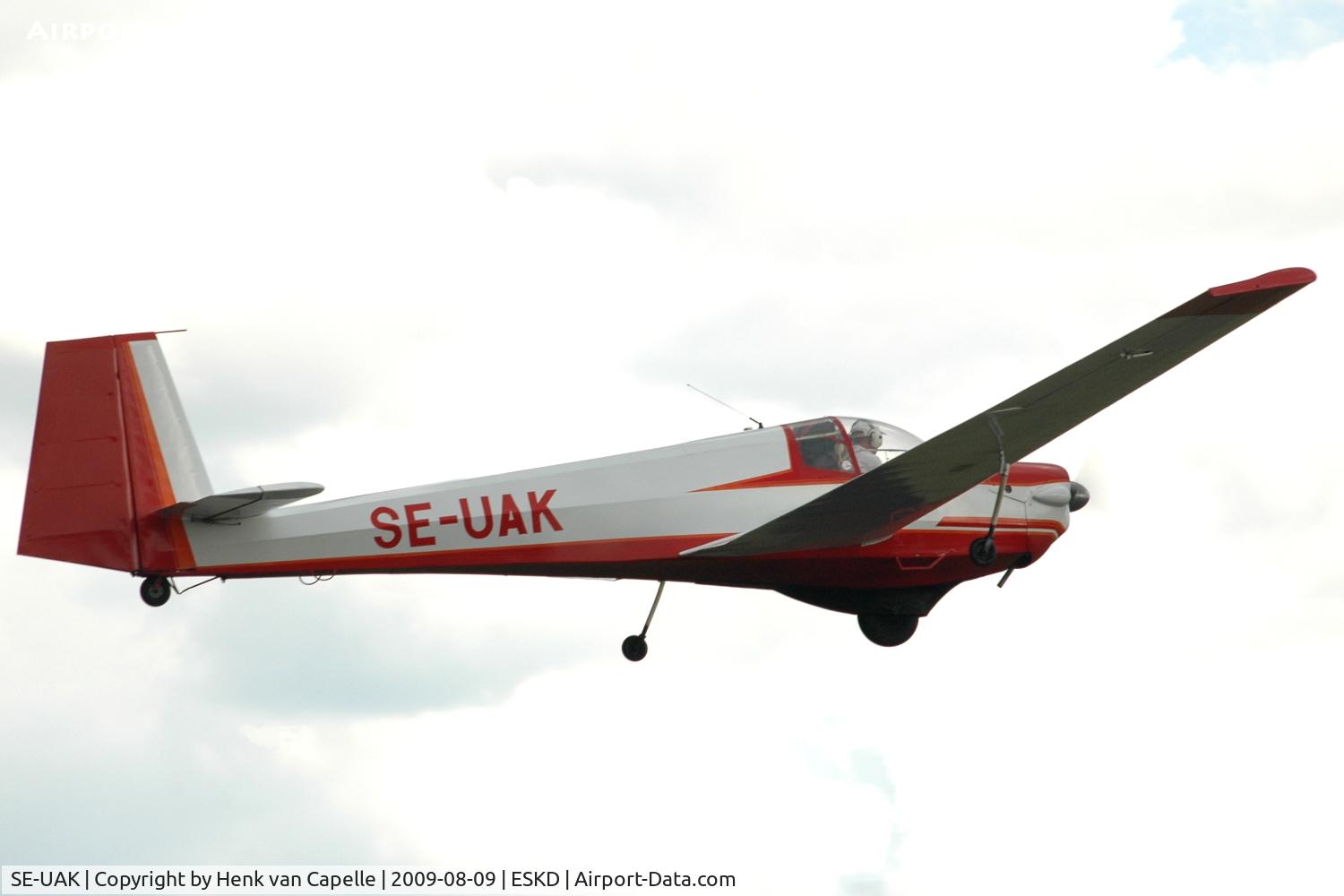 SE-UAK, 1971 Scheibe SF-25B Falke C/N 46125, Scheibe Falke motorglider at Dala-Järna airfield, Sweden.