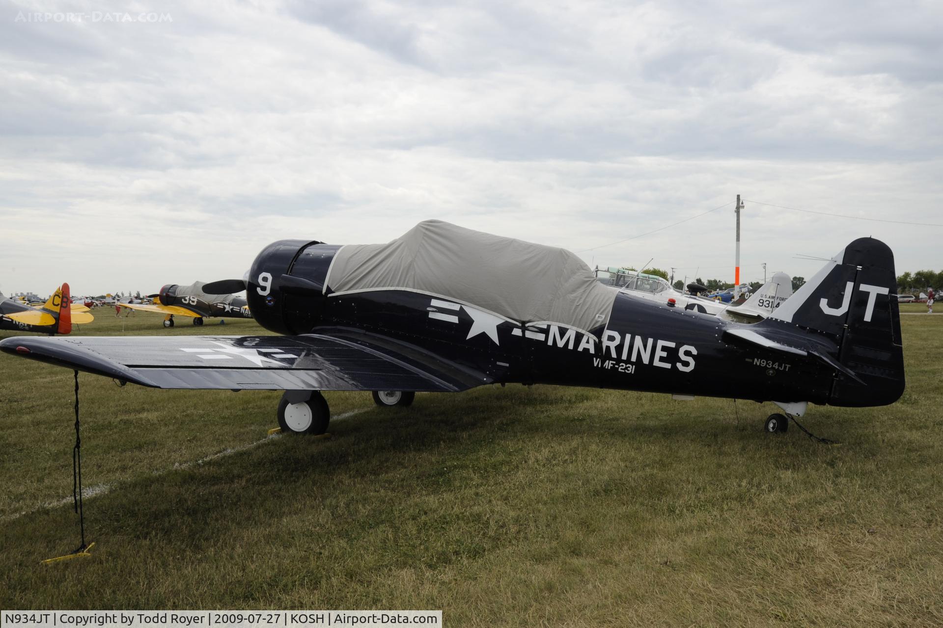 N934JT, 1942 North American SNJ-4 Texan C/N 88-12858, EAA AIRVENTURE 2009