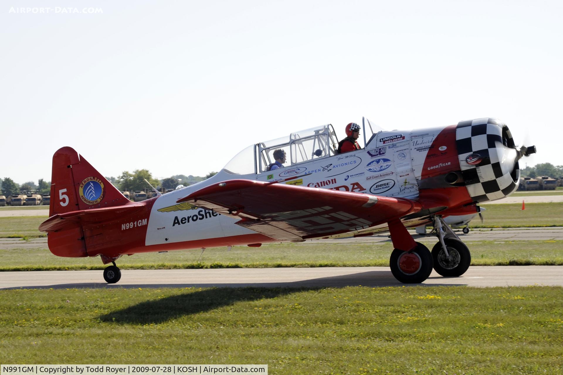 N991GM, 1941 North American AT-6C Texan C/N 88-17575, EAA AIRVENTURE 2009