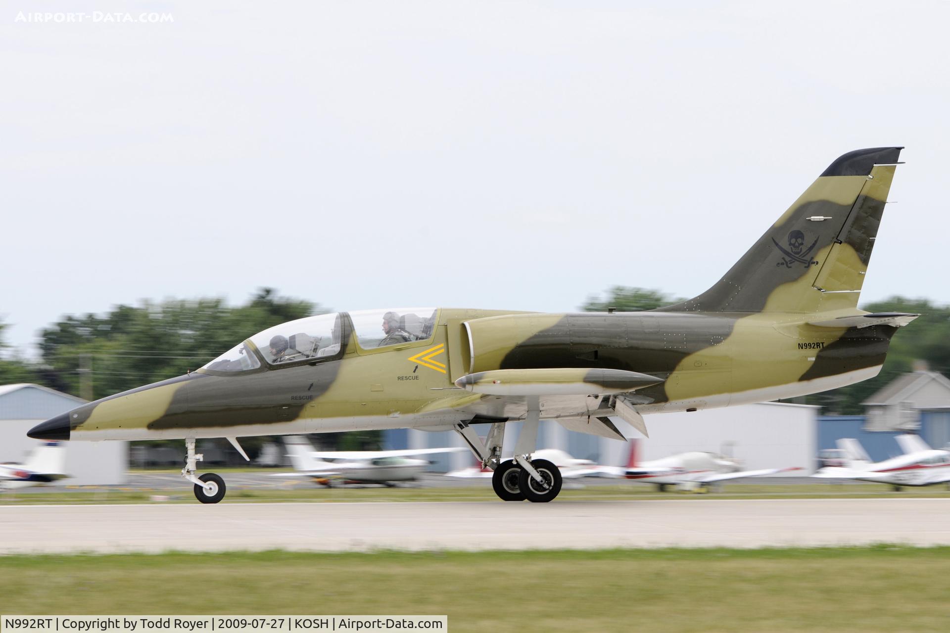 N992RT, 1974 Aero L-39C Albatros C/N 530509, EAA AIRVENTURE 2009