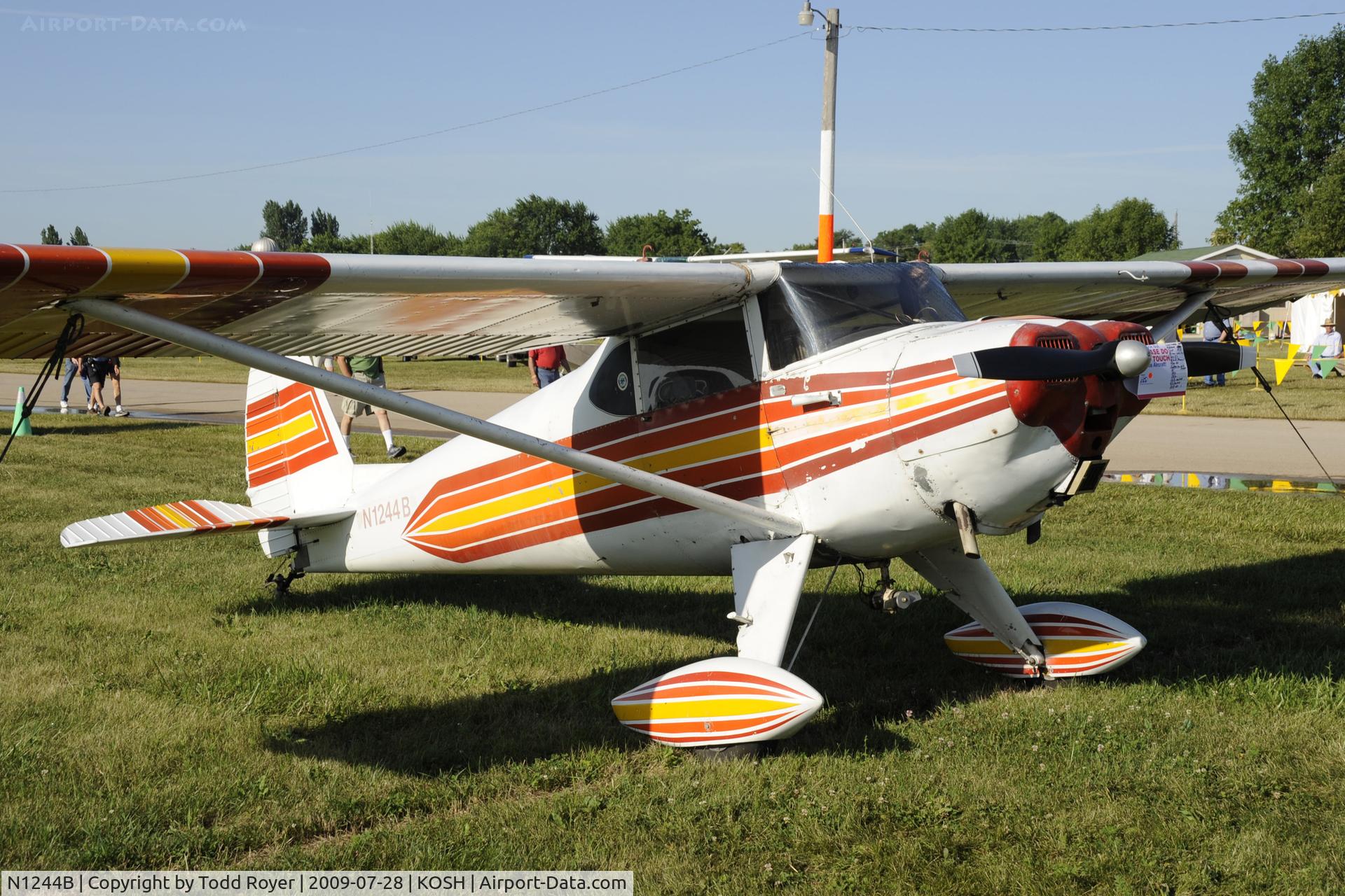 N1244B, 1947 Luscombe 8A C/N 5871, EAA AIRVENTURE 2009