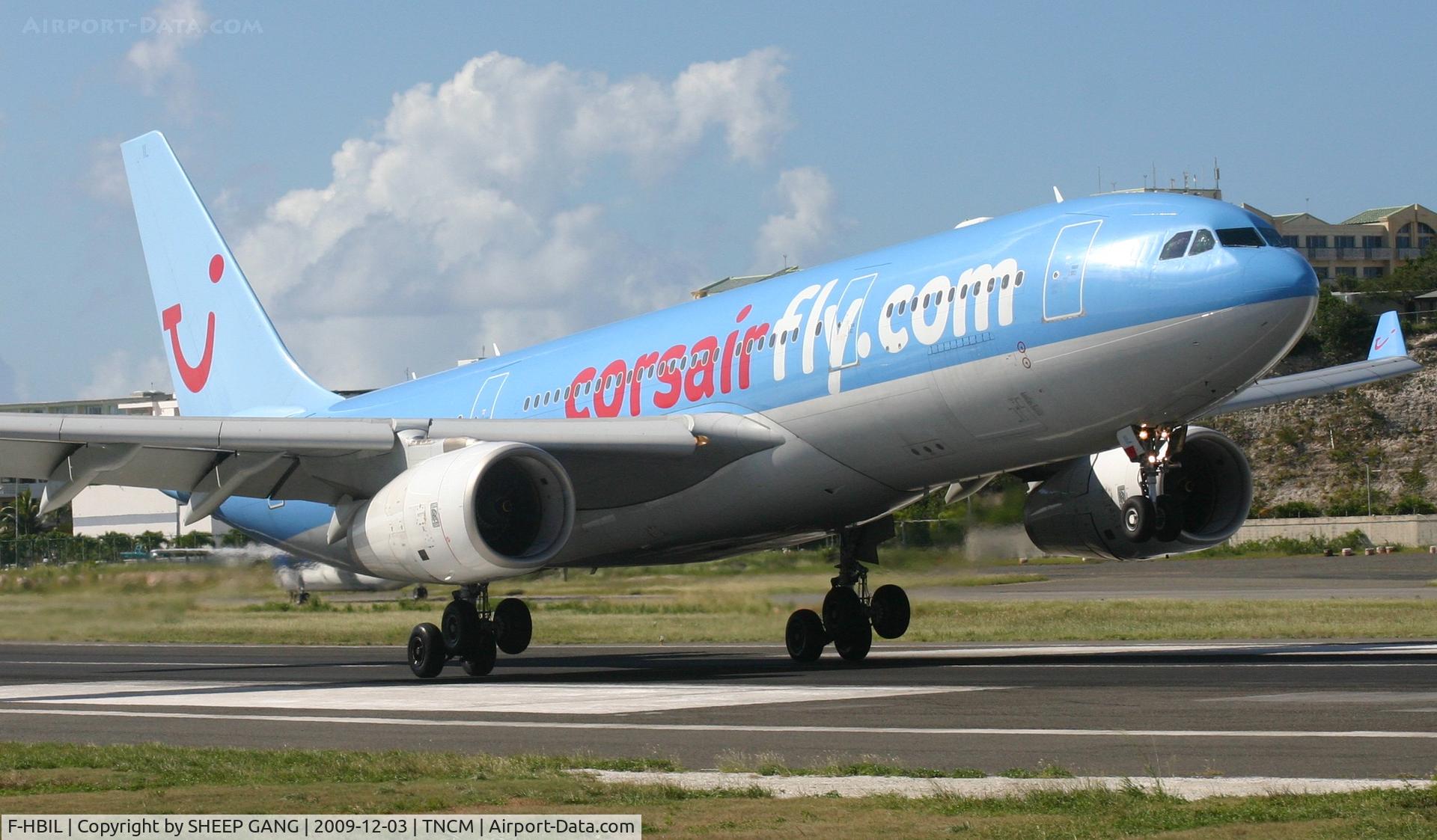 F-HBIL, 2000 Airbus A330-243 C/N 320, Corsair Main gears down at tncm