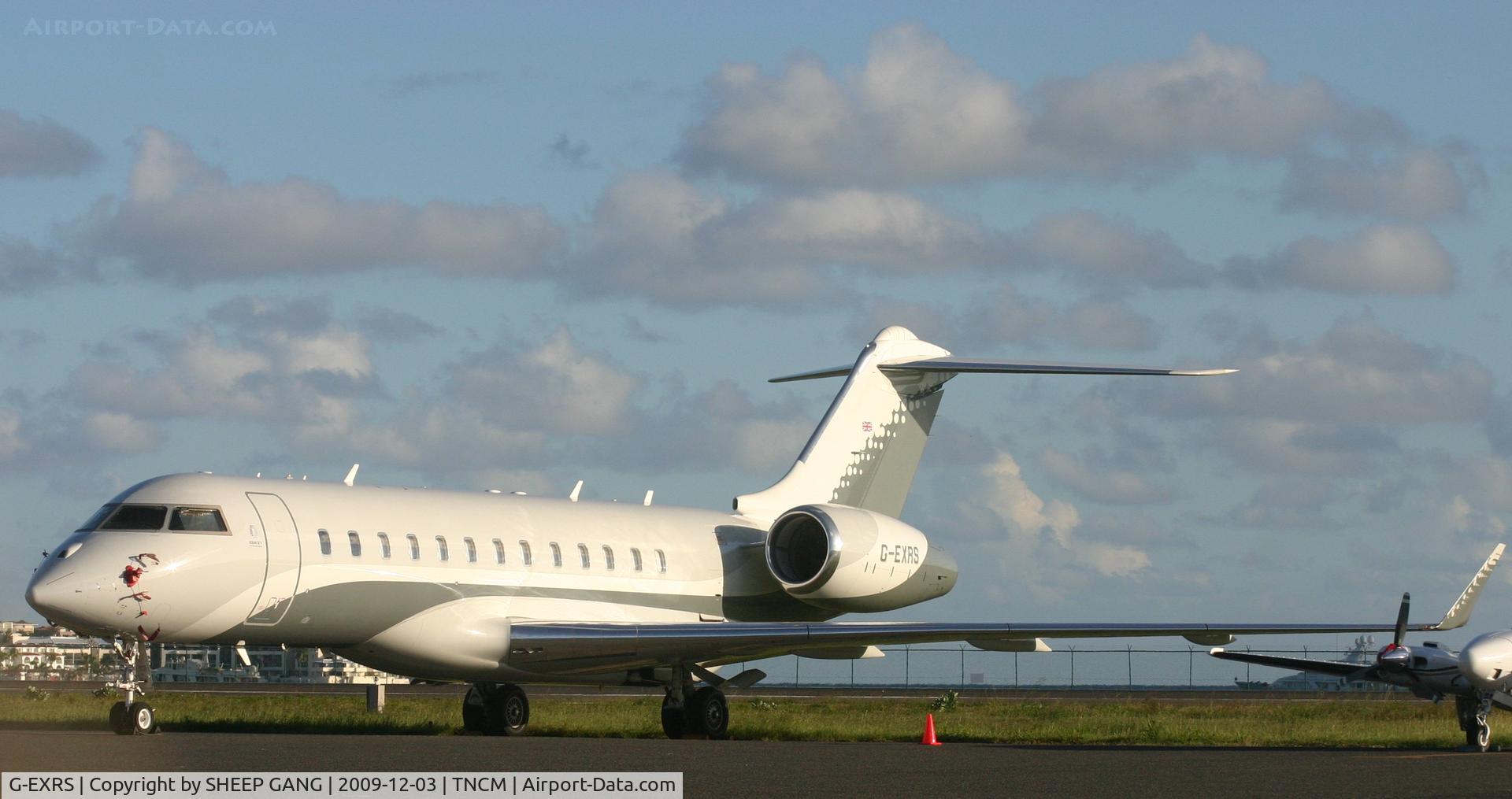 G-EXRS, 2008 Bombardier BD-700-1A10 Global Express C/N 9274, G-EXRS park at the Private ramp