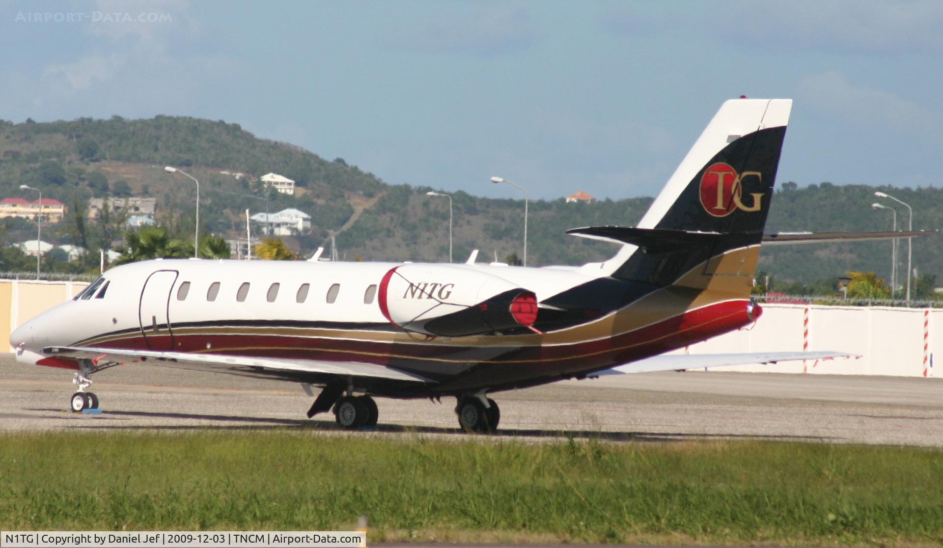 N1TG, 2007 Cessna 680 Citation Sovereign C/N 680-0147, N1TG park at the bravo ramp