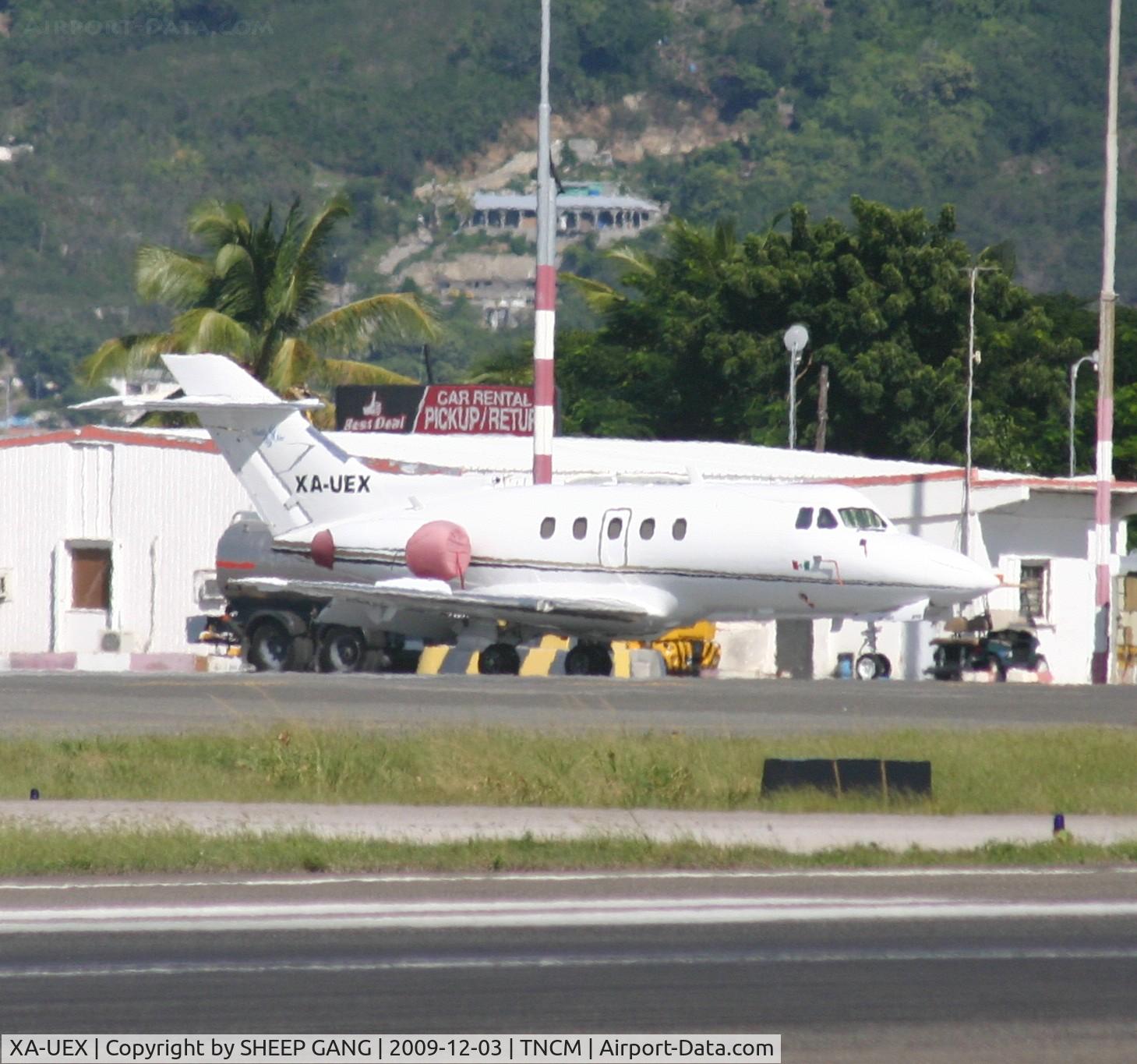 XA-UEX, 1965 Hawker Siddeley HS.125 Series 1A C/N 25066, XA-UEX park at the C ramp