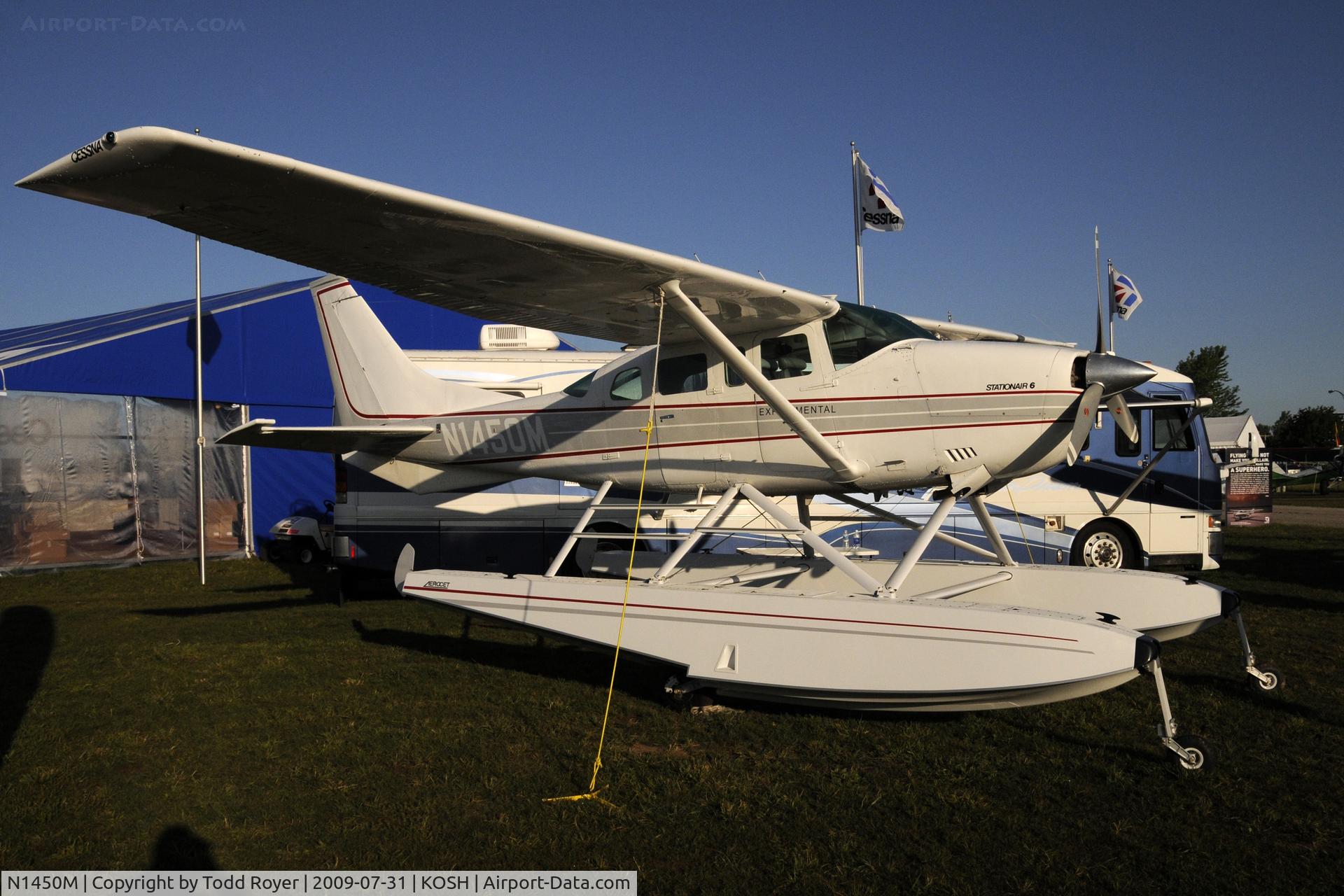 N1450M, 1970 Cessna U206E Stationair C/N U20601450, EAA AIRVENTURE 2009