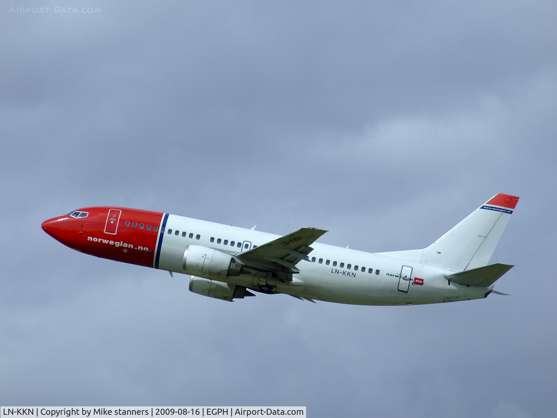LN-KKN, 1991 Boeing 737-3Y0 C/N 24910, Norwegian air shuttle B737 Departs EDI For CPH