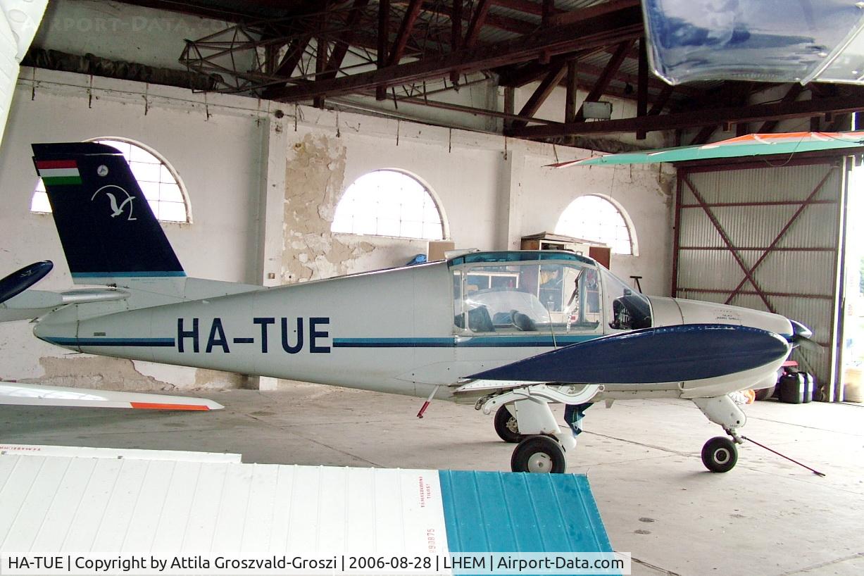 HA-TUE, 1969 Morane-Saulnier MS-880A Rallye Club C/N 1268, Esztergom Airfield-hangar