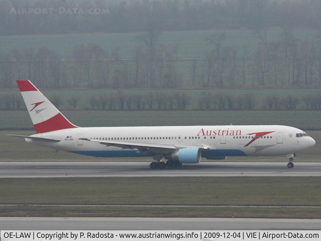 OE-LAW, 1992 Boeing 767-3Z9/ER C/N 26417, Only two 767 of Austrian have no winglets