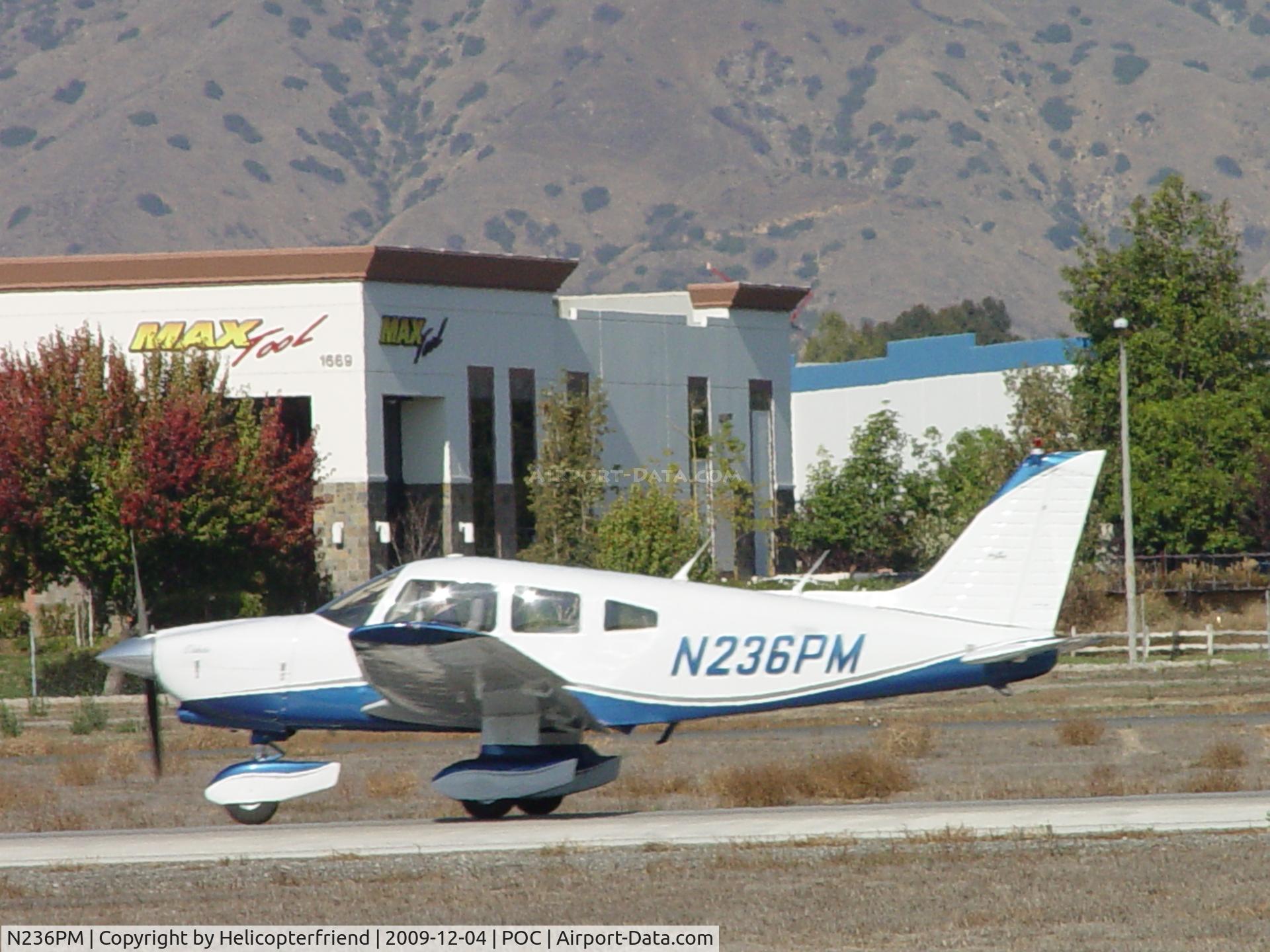 N236PM, 1982 Piper PA-28-236 Dakota C/N 28-8211032, Down and rolling out