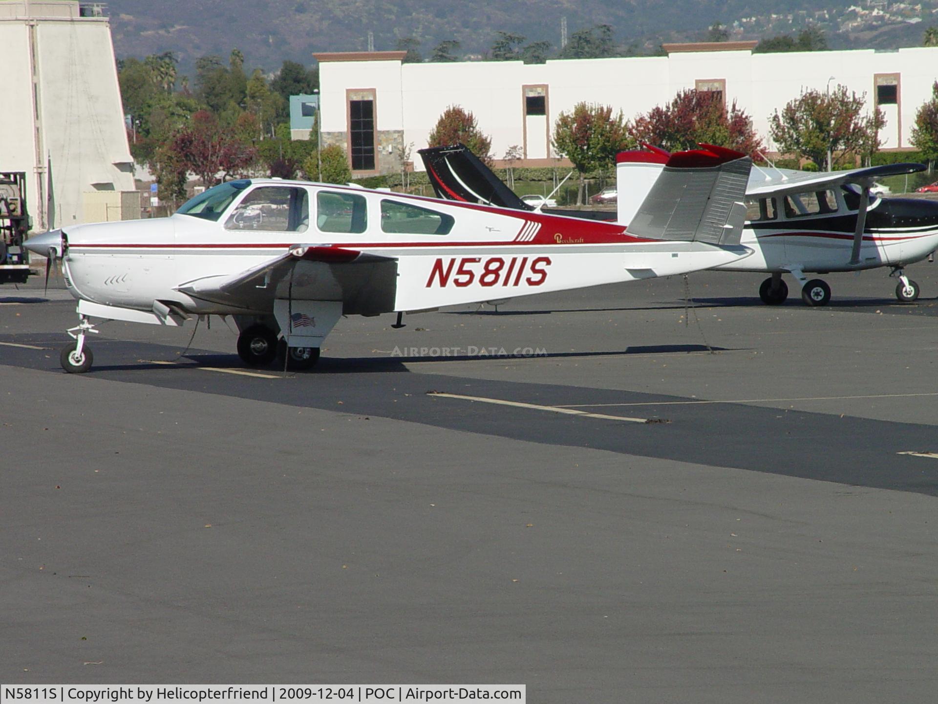 N5811S, 1964 Beech S35 Bonanza C/N D-7719, Parked in transient parking