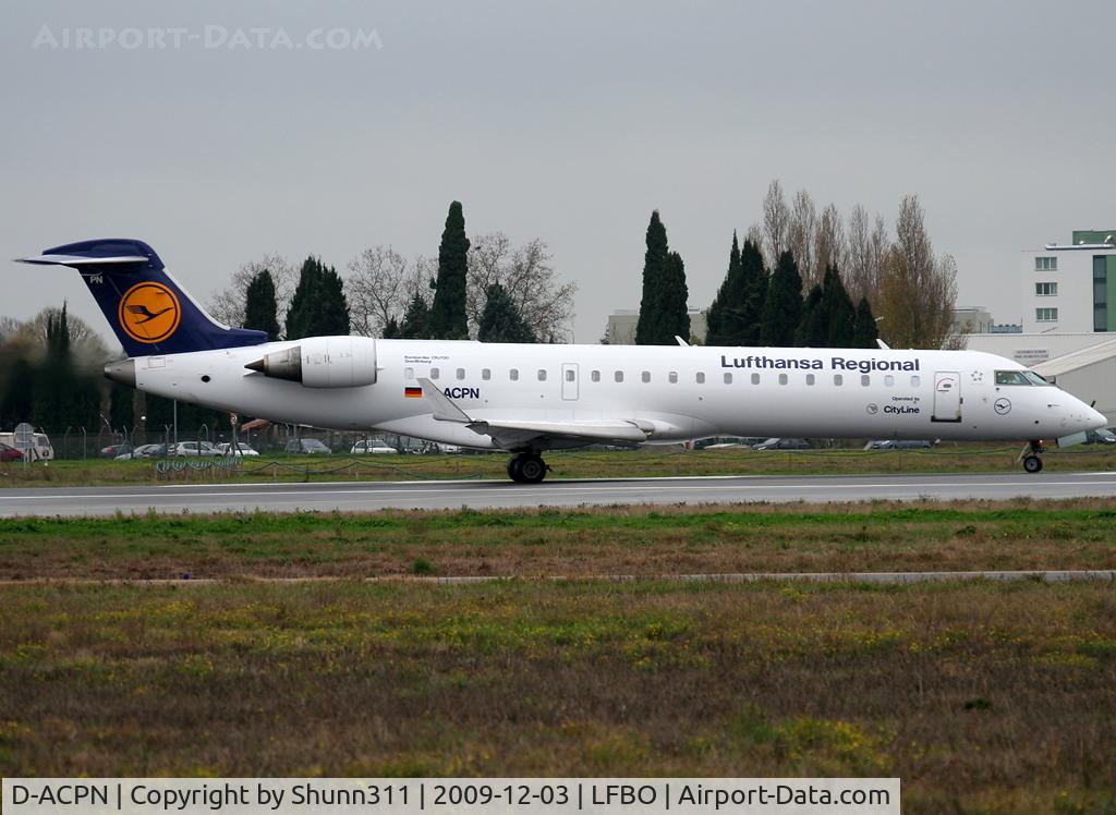 D-ACPN, 2003 Bombardier CRJ-701ER (CL-600-2C10) Regional Jet C/N 10083, Lining up rwy 32R for departure... Lufthansa Regional titles...