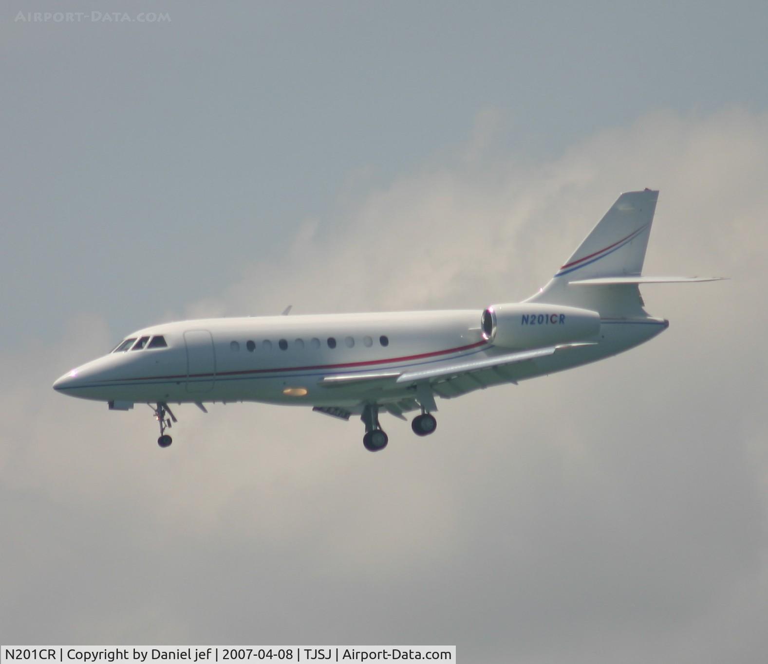 N201CR, 1995 Dassault Falcon 2000 C/N 002, N201cr lnding at TJSJ