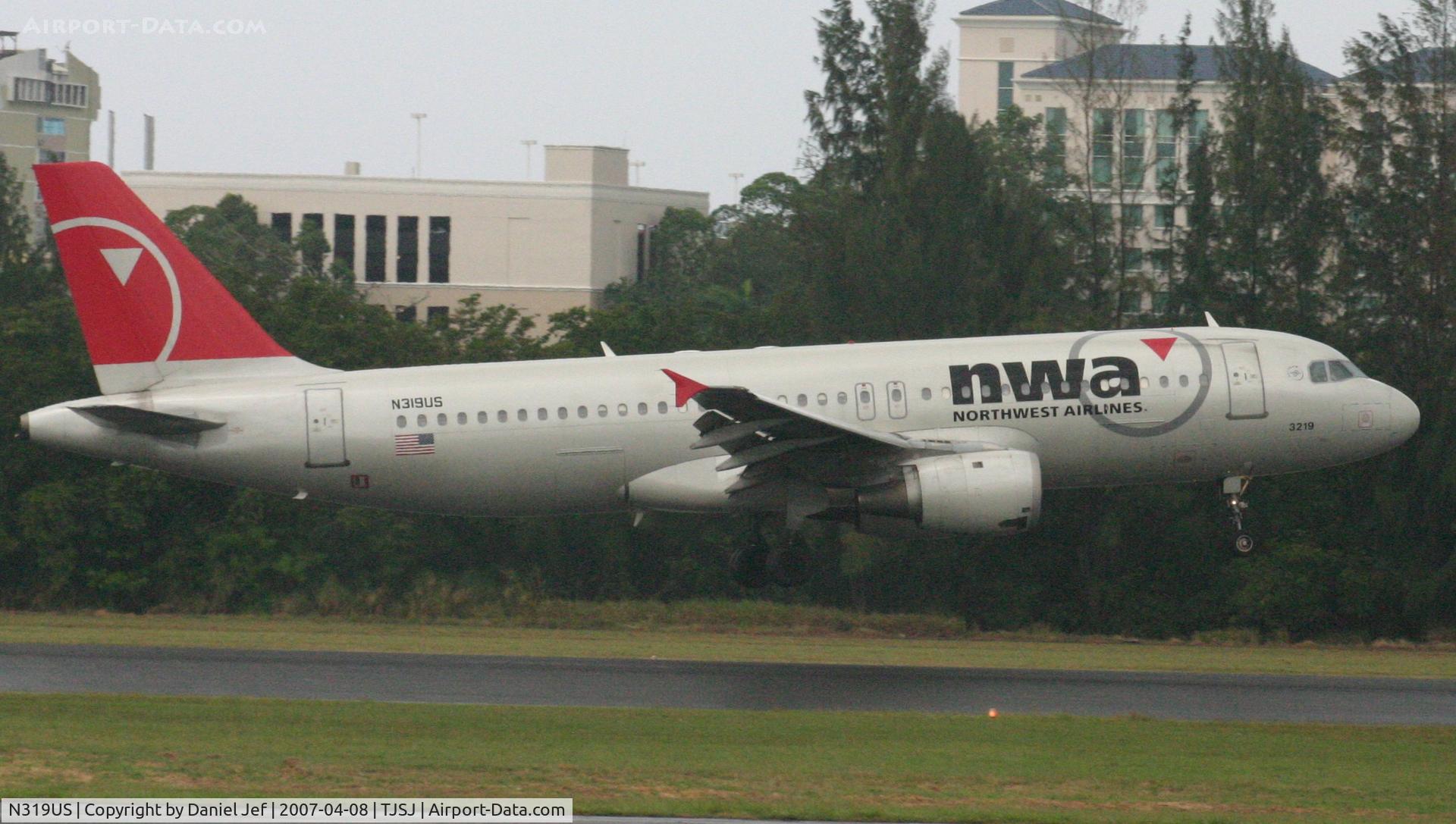 N319US, 1991 Airbus A320-211 C/N 208, NWA landing at TJSJ