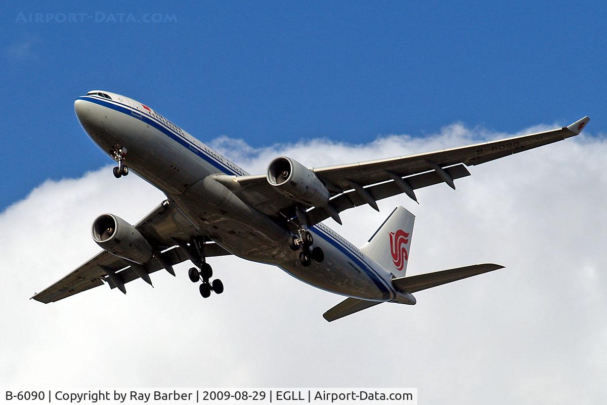 B-6090, 2007 Airbus A330-243 C/N 860, Airbus A330-243 [860] (Air China) Home~G 29/08/2009. Seen on approach 27R.