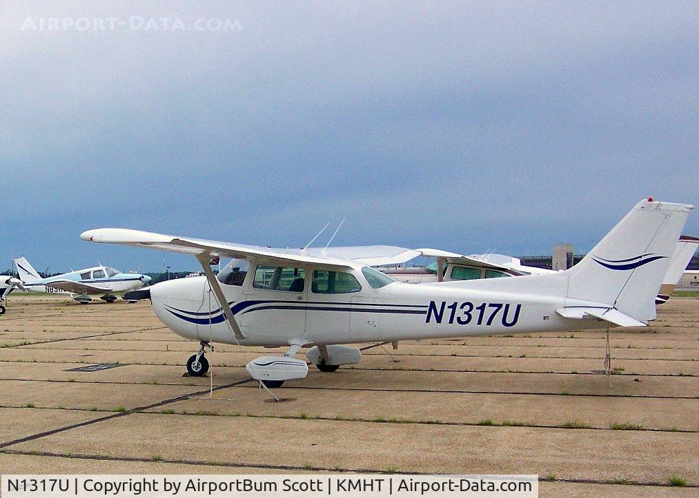 N1317U, 1976 Cessna 172M C/N 17267006, Londonderry Flying Club's C172M