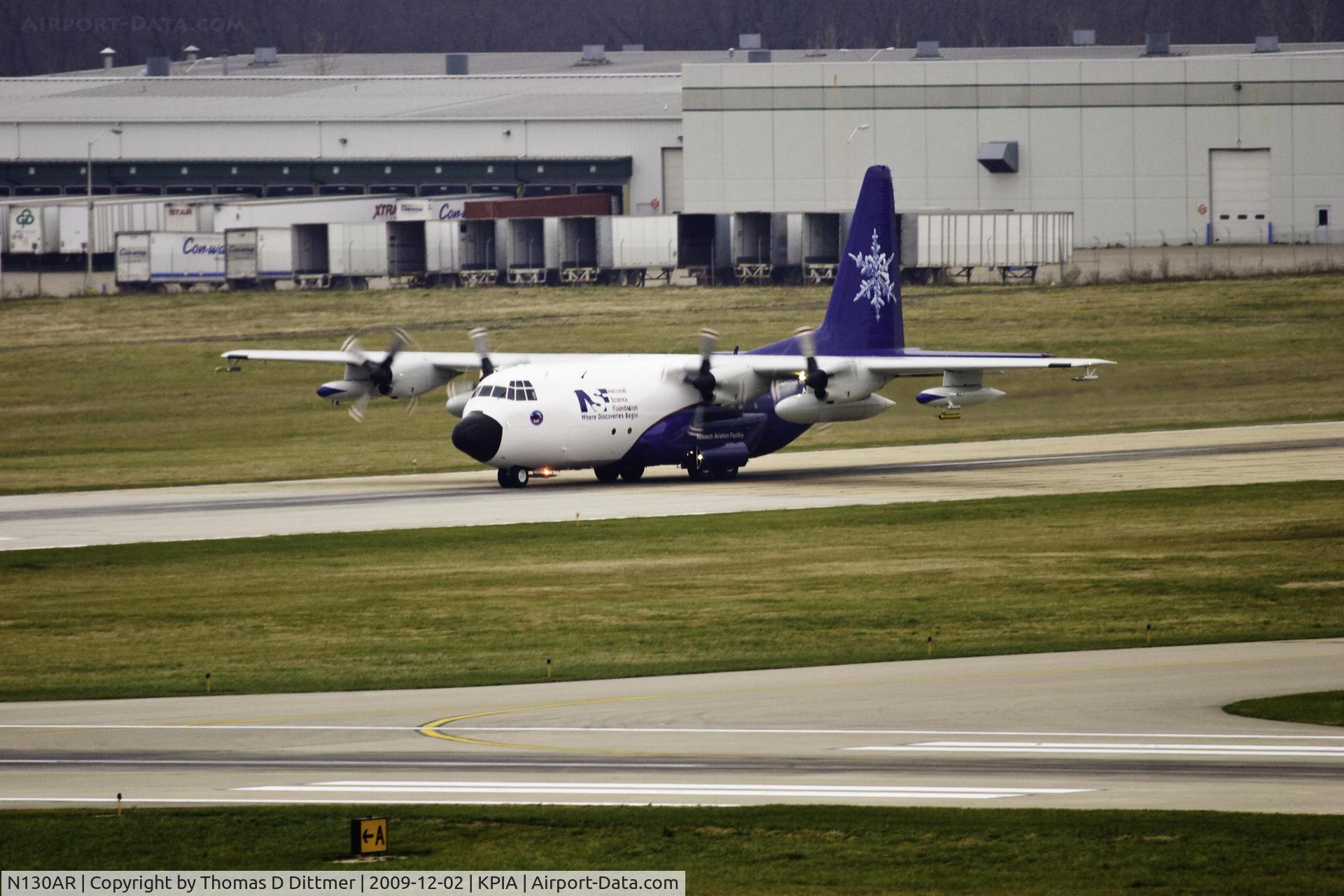 N130AR, 1984 Lockheed EC-130Q Hercules C/N 382-4984, N130AR departure roll from Runway 4 at Peoria Illinois for departure