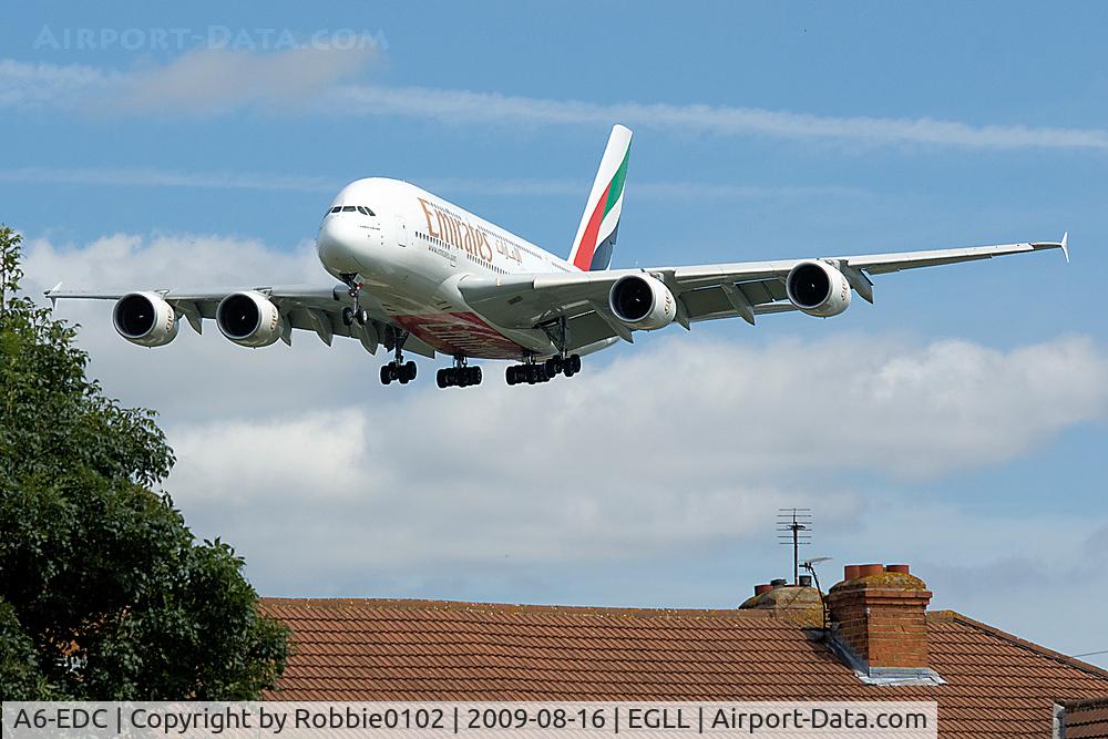 A6-EDC, 2008 Airbus A380-861 C/N 016, another highlight of the year