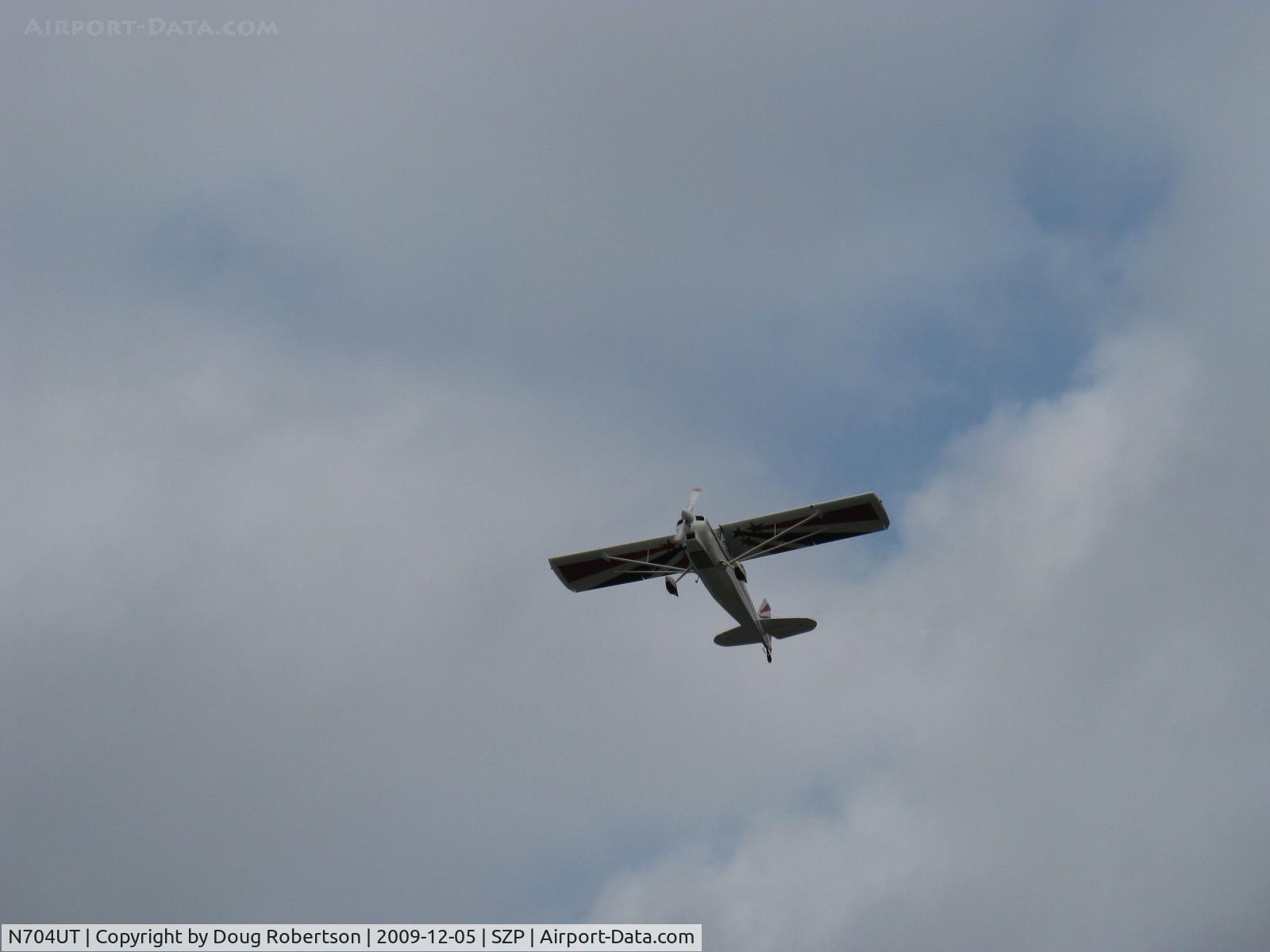 N704UT, 1976 Cessna 150M C/N 15078891, 1976 Cessna 150M, Continental O-200 100 Hp, takeoff climb Rwy 22