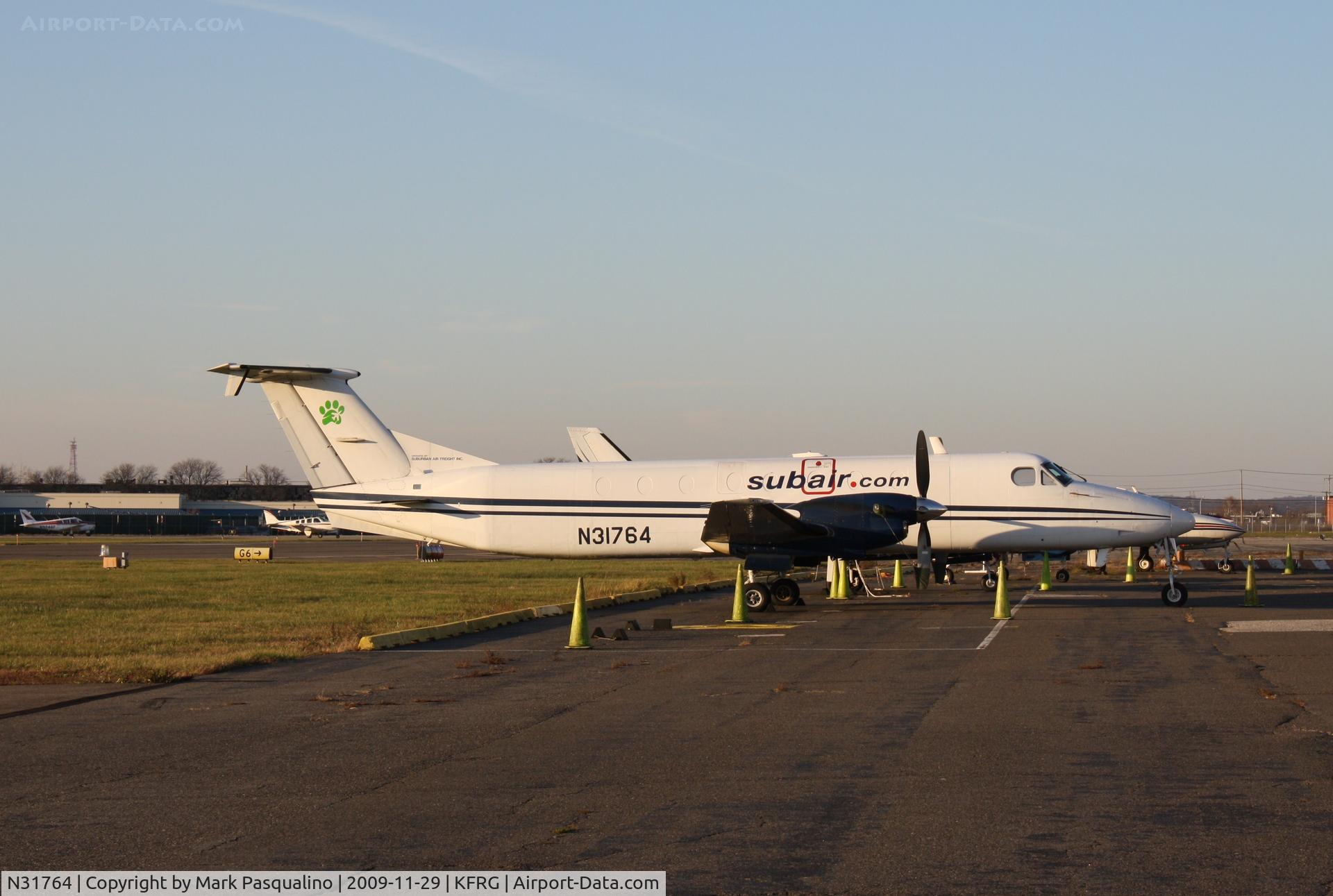 N31764, 1989 Beech 1900C C/N UC-53, Beech 1900C